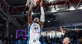 TJD替补出战高效得分，数据栏全面开花，球队新希望崛起